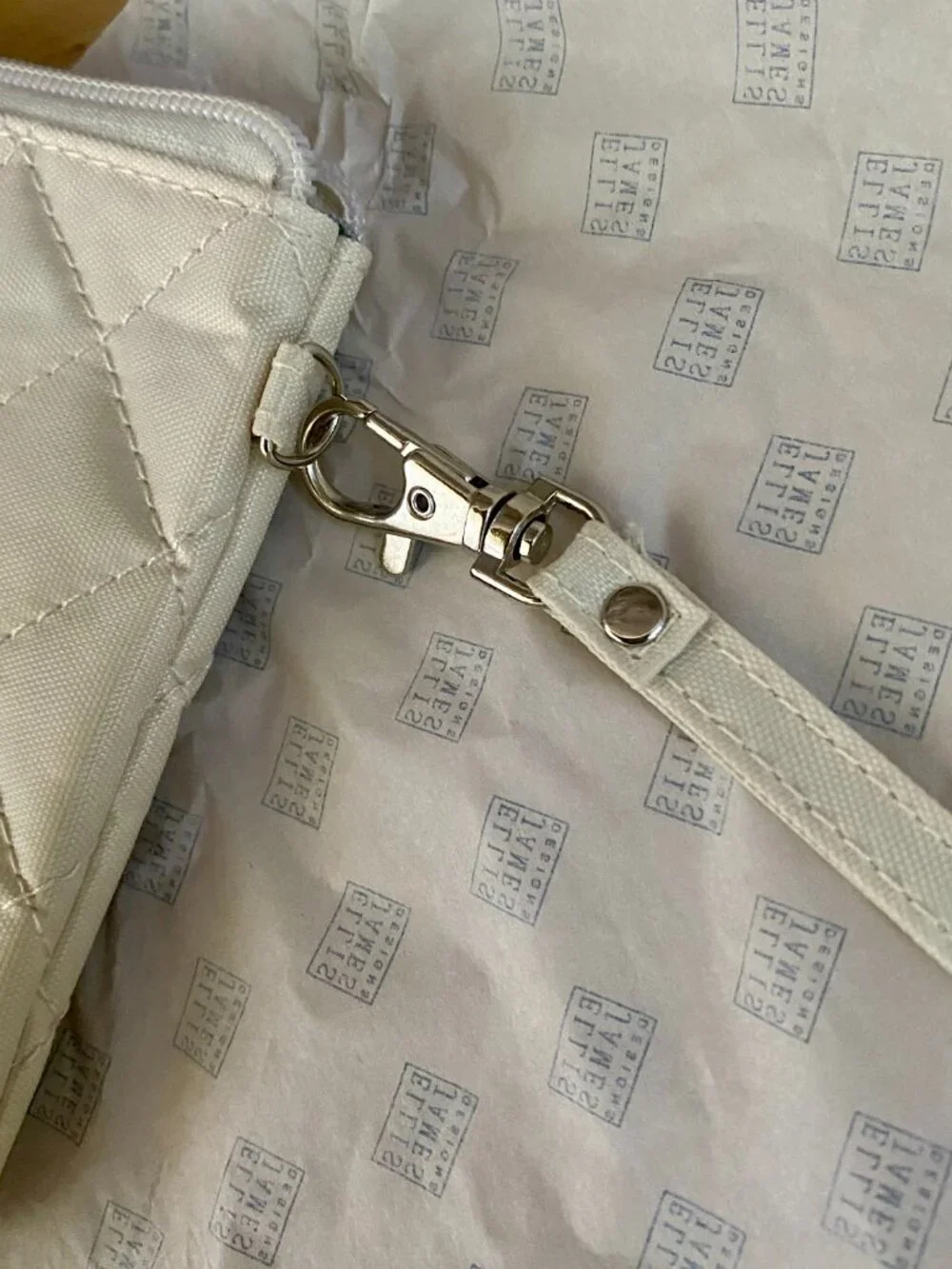 Ellis James Design: Makeup Pouch, Ivory, Quilted, Silver Hardware, New in Box.